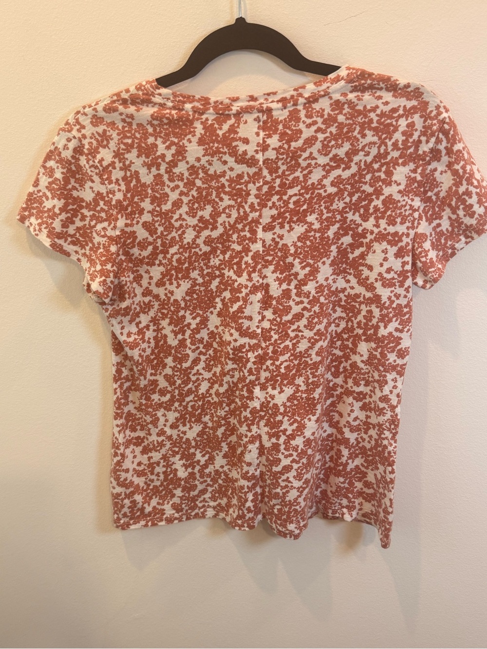 LC Lauren Conrad Floral Tee Pink & Cream Short Sleeve Top Size Medium - Picture 3 of 3